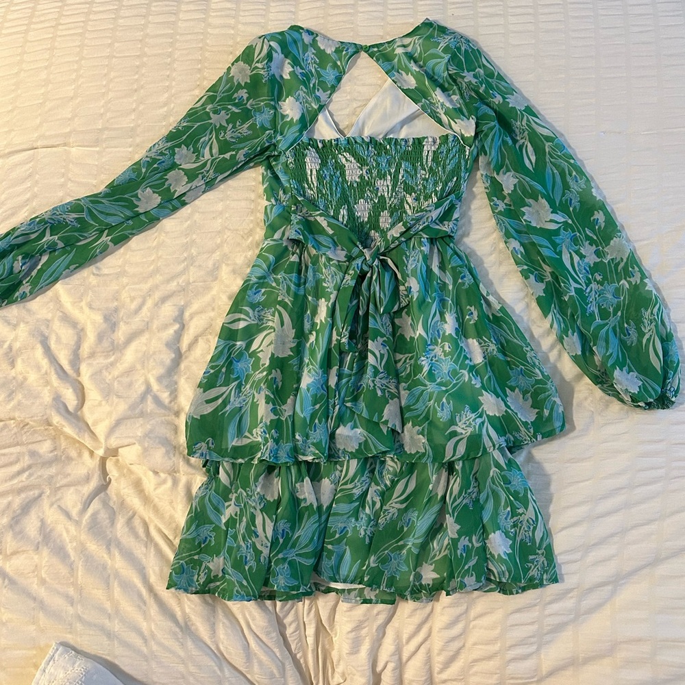 Green Floral Dress 🍀✨ - Picture 2 of 6